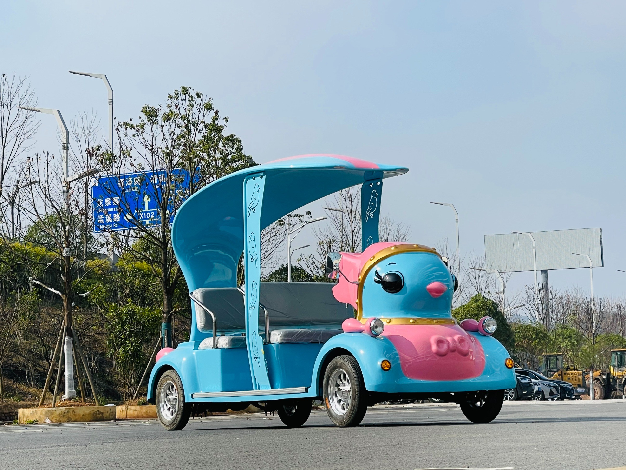 電動(dòng)觀光車 電動(dòng)觀光車